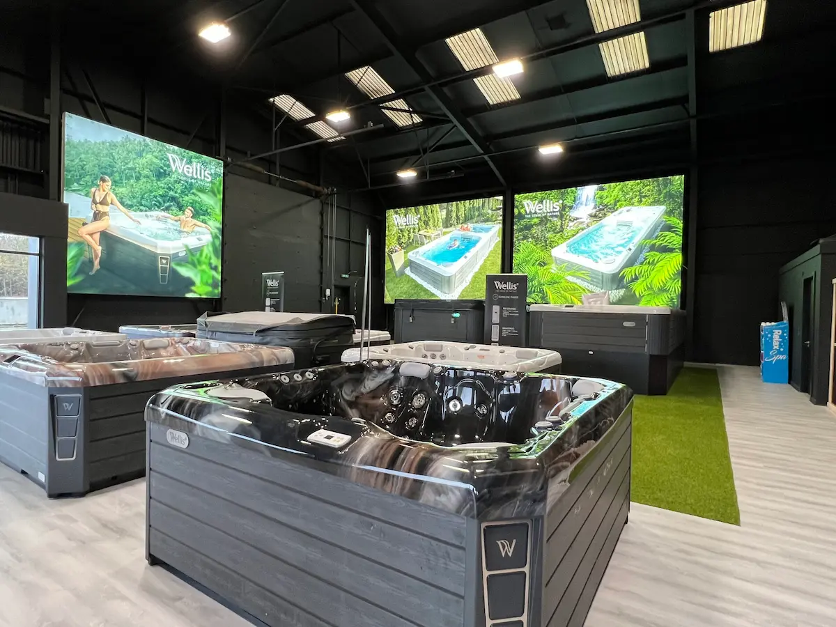 Should You Buy a Hot Tub from a Pineville Home Show or Expo?